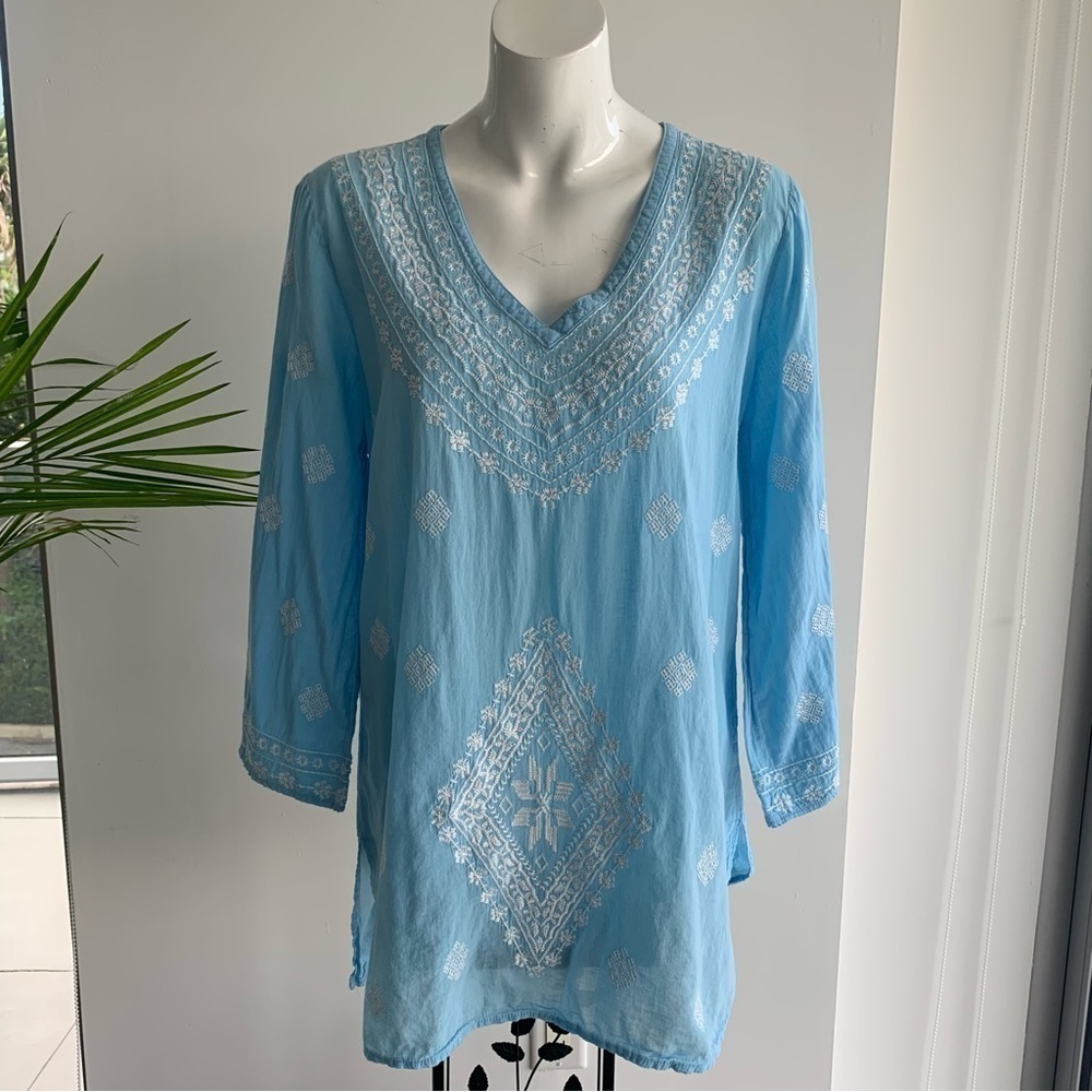 Surf Gypsy light blue V-neck embroidered tunic, cover up, top, size M